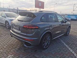 Porsche Cayenne foto 3