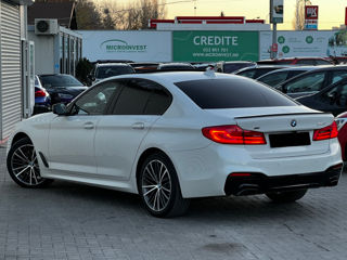 BMW 5 Series foto 3