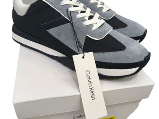 Calvin Klein foto 0