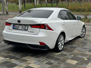 Lexus IS Series foto 7