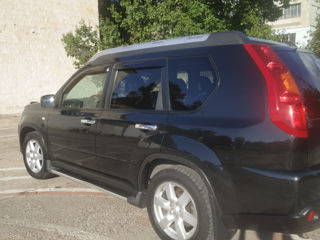 Nissan X-Trail foto 4