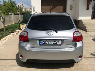 Toyota Auris foto 5