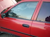 Nissan Sunny foto 4