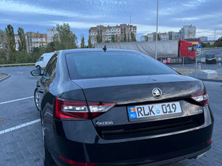 Skoda Superb foto 5