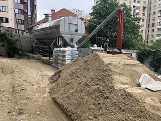 Se vinde silos ciment Italia cu cintar foto 1