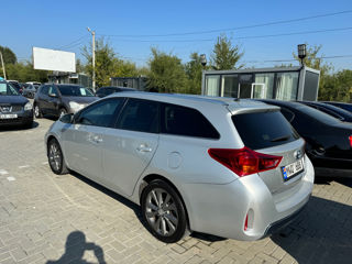 Toyota Auris foto 3