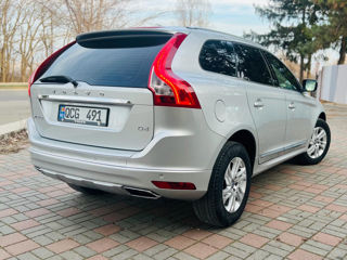 Volvo XC60 foto 3