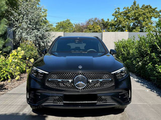 Mercedes GLC foto 1