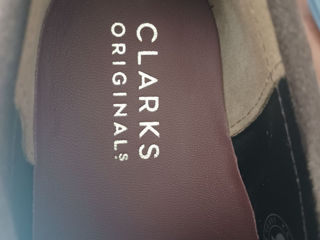 Clarks foto 2