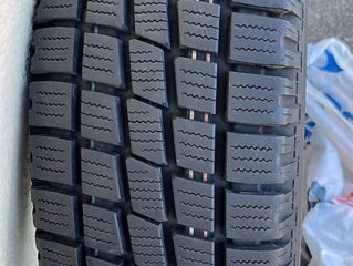 215/70R15C Cauciucuri de iarna! foto 1