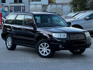 Subaru Forester foto 1