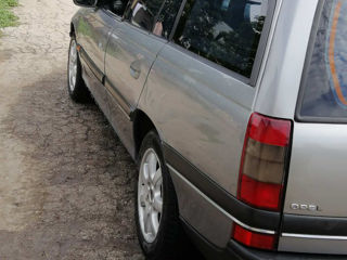 Opel Omega, 1995