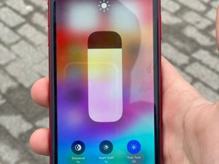 iPhone 11(red product)