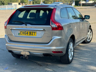 Volvo XC60 foto 5