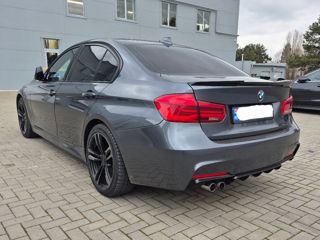 BMW 3 Series foto 3