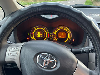 Toyota Auris foto 10