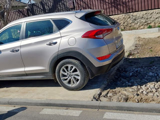 Hyundai Tucson foto 2