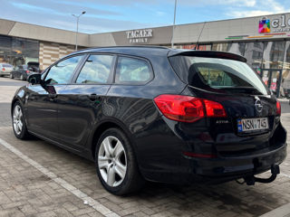 Opel Astra foto 8