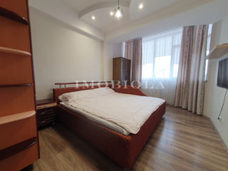 Apartament cu 3 camere, 85 m², Botanica, Chișinău foto 2