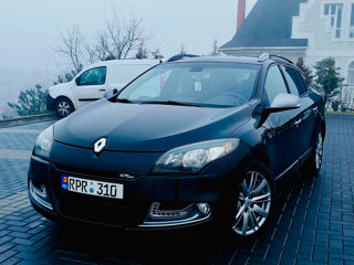 Renault Megane foto 2