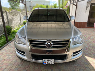 Volkswagen Touareg foto 2