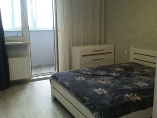 Apartament cu 2 camere, 65 m², Centru, Chișinău foto 2