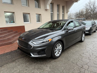 Ford Fusion foto 3