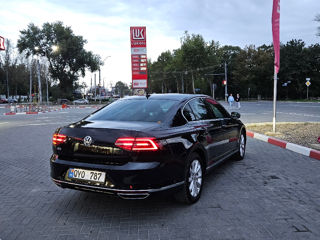 Volkswagen Passat foto 6