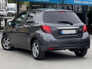 Toyota Yaris foto 5