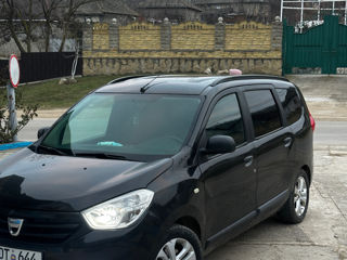 Dacia Lodgy