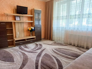 Apartament cu 2 camere, 74 m², Buiucani, Chișinău foto 4