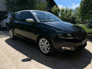 Skoda Fabia foto 2