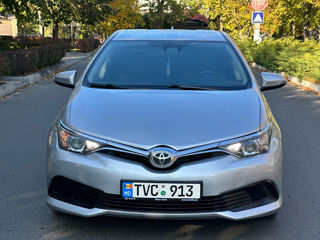 Toyota Auris foto 3