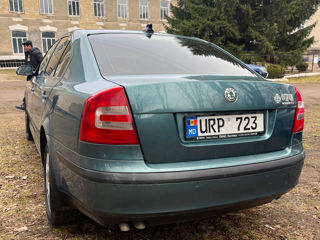 Skoda Octavia foto 4