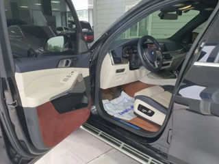 BMW X7 foto 5