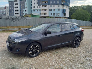 Renault Megane foto 2