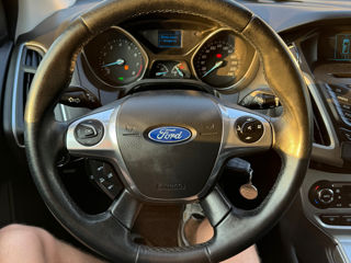 Ford Focus foto 6