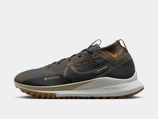 Nike React Pegasus Trail  100 % Original,