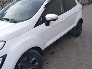 Ford EcoSport foto 4