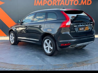 Volvo XC60 foto 5