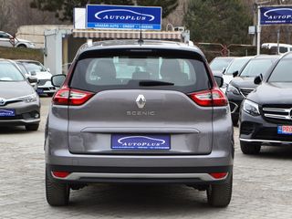 Renault Grand Scenic foto 15