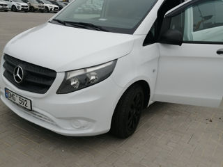 Mercedes Vito foto 2