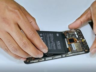 Xiaomi RedMi Note 9, Nu ține bateria telefonului -Luăm, reparăm, aducem !!! foto 1