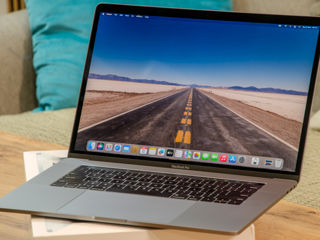 Macbook Pro 15 2019/ Core I7 9750H/ 32Gb Ram/ Radeon Pro 560X/ 500Gb SSD/ 15.4" Retina!! foto 6