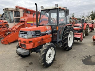 Tractor Kubota GL-53 (Cabina) cu freza de sol