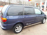 Volkswagen Sharan foto 3