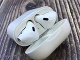 Vand Apple AirPods новые запечатанные 62$ sigilati castii наушники foto 4