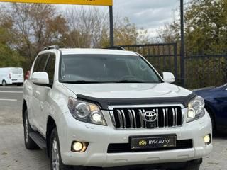 Toyota Land Cruiser Prado foto 3