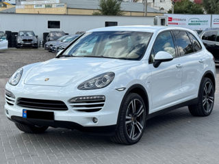 Porsche Cayenne foto 1