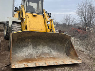 Încărcător frontal jcb 420 foto 1